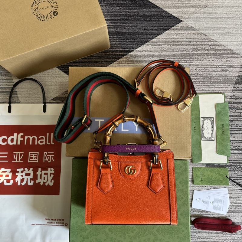 Gvc*1 tote bags